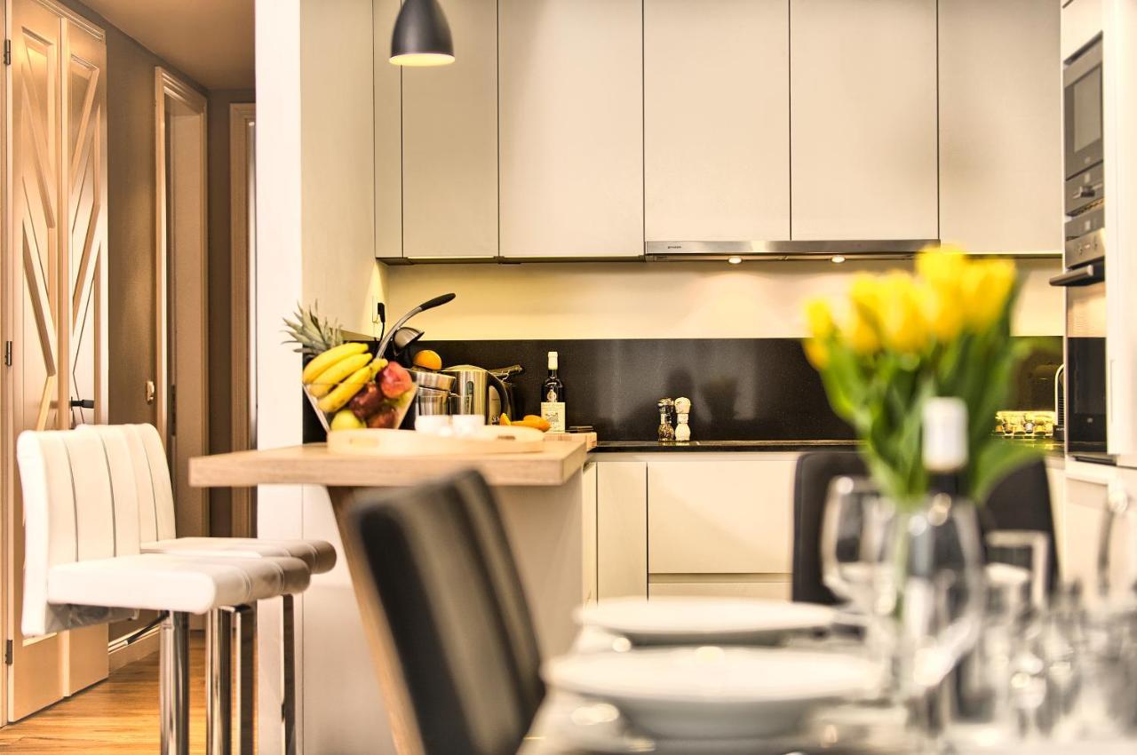Exclusive 2 Bedroom Apartment Old Town - 2 Baths, Balcony And View - By Prague City Apartments Bagian luar foto