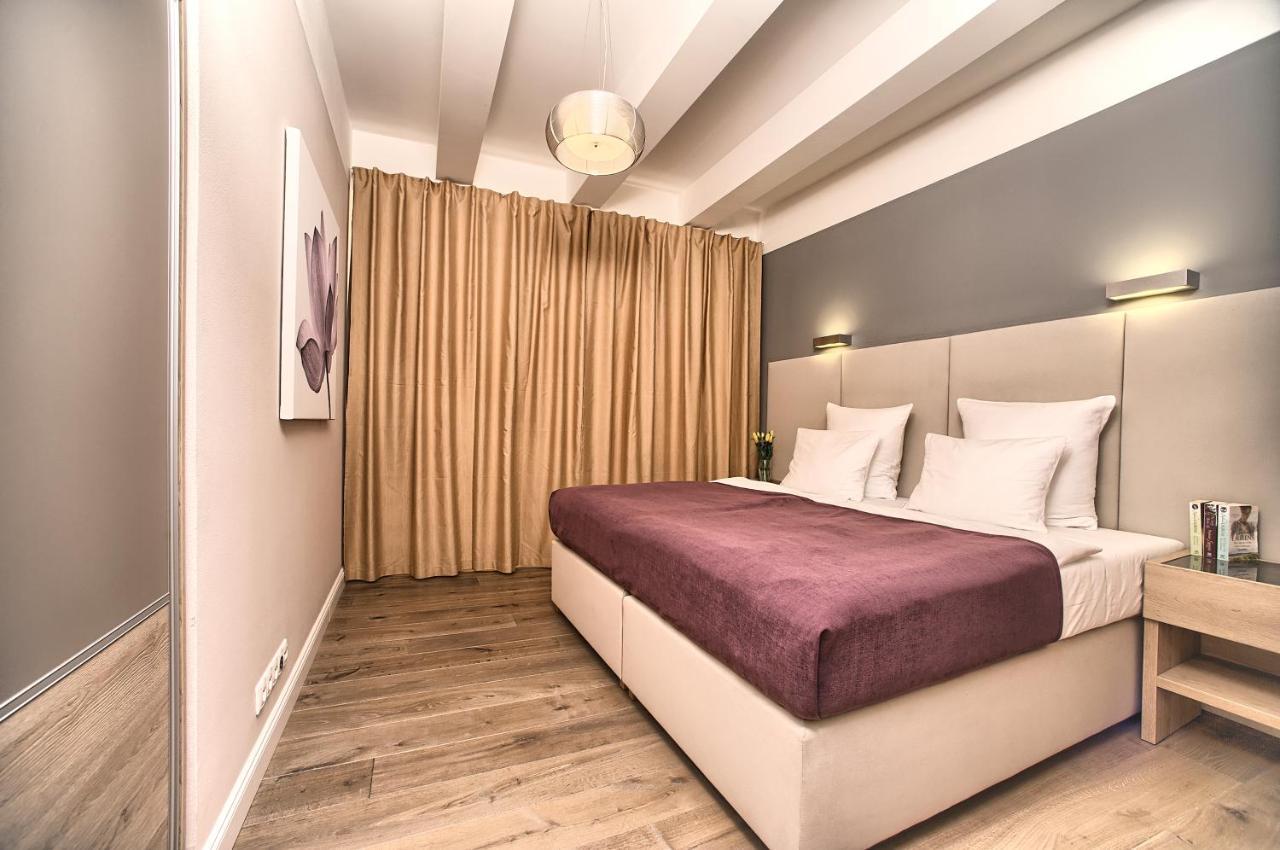 Exclusive 2 Bedroom Apartment Old Town - 2 Baths, Balcony And View - By Prague City Apartments Bagian luar foto