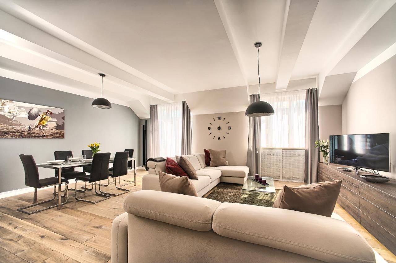 Exclusive 2 Bedroom Apartment Old Town - 2 Baths, Balcony And View - By Prague City Apartments Bagian luar foto